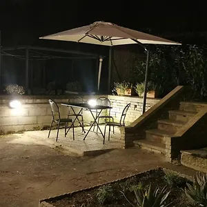 Em Apartment